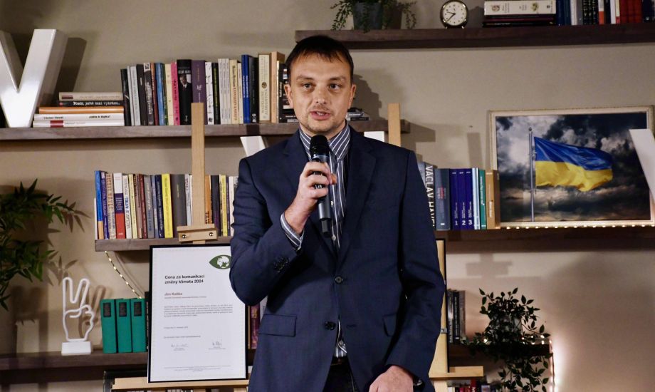Cenu za komunikaci změny klimatu za rok 2024 získal novinář Jan Kaliba