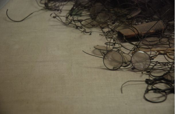 Připomínka obětí holocaustu. Vzdělávací program OSN pro základní a střední školy